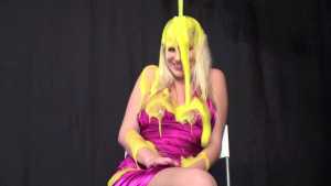 danielle-maye-vs-green-and-yellow-slime_